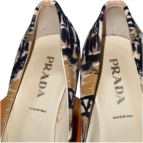 PRADA multi color shoes 100% auténtic
Size: 6.5 Prada - Picture 5 of 7
